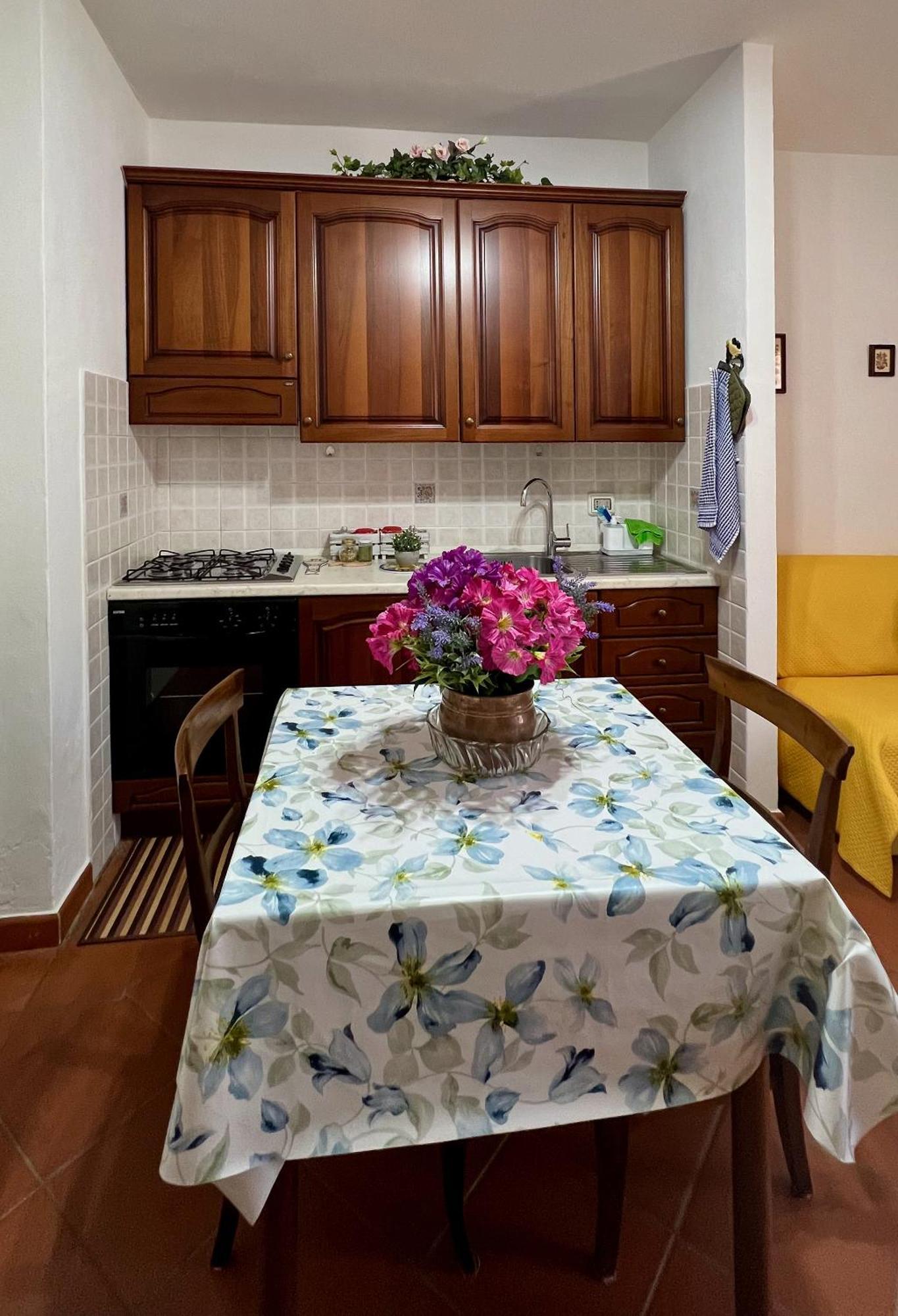 קאסטלמוזיו La Chiusa Dei Monaci מראה חיצוני תמונה